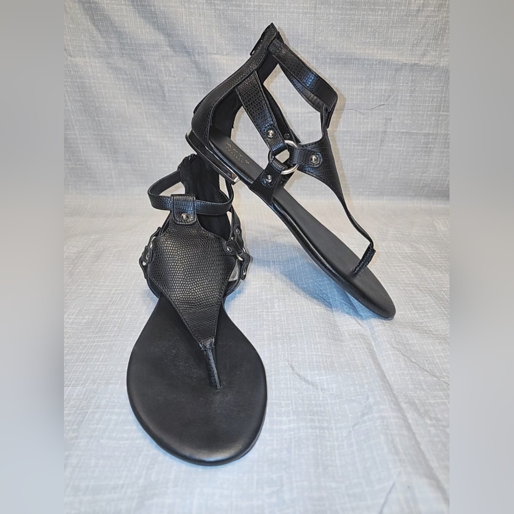 Apt. 9 SANDALS | Black with Gold details